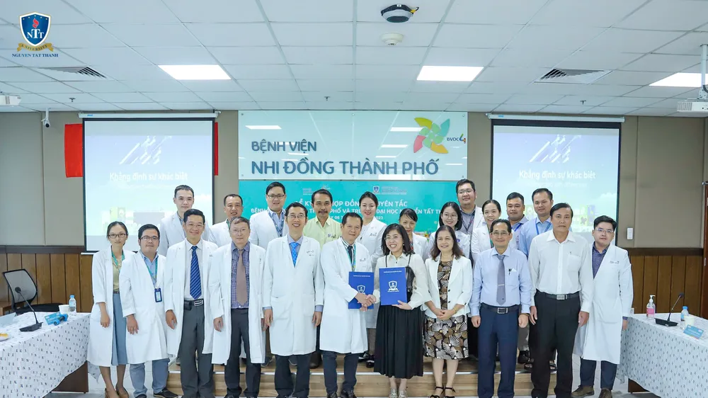 Trường Đại học Nguyễn Tất Thành ký kết hợp tác đào tạo với Bệnh viện Nhi đồng Thành Phố 