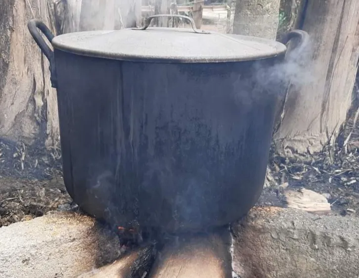 Nhớ khắc khoải chia thịt heo ngày Tết, thưởng thức chén cháo lòng...