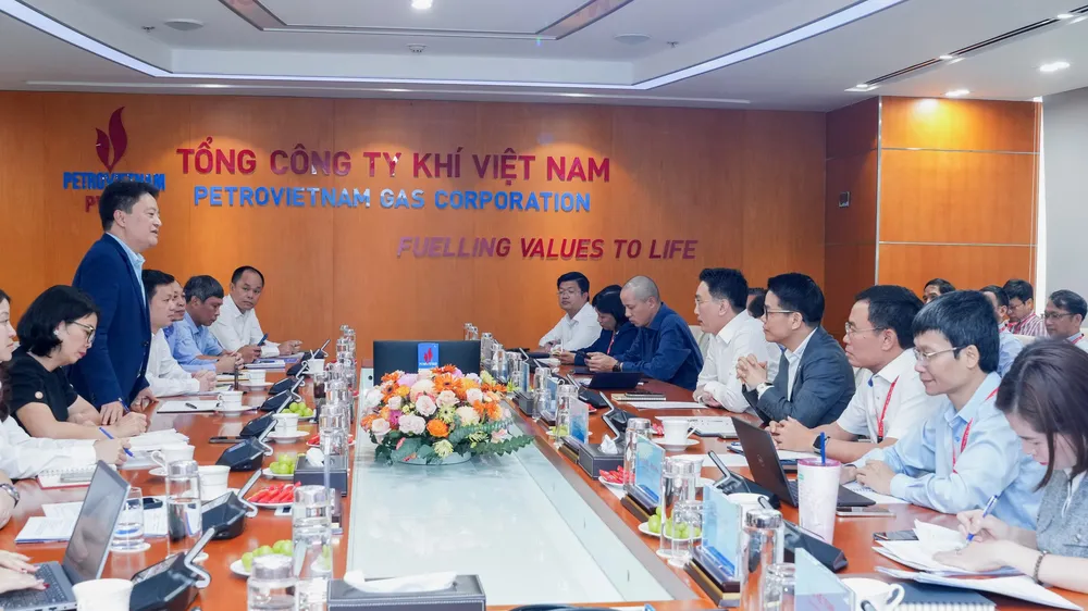 PV GAS làm việc với PV Power, thúc đẩy trao đổi, hợp tác phát triển