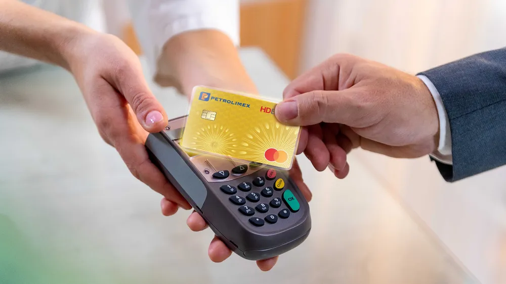 Dấu ấn HDBank trong bức tranh chuyển đổi số sôi động của ngành ngân hàng