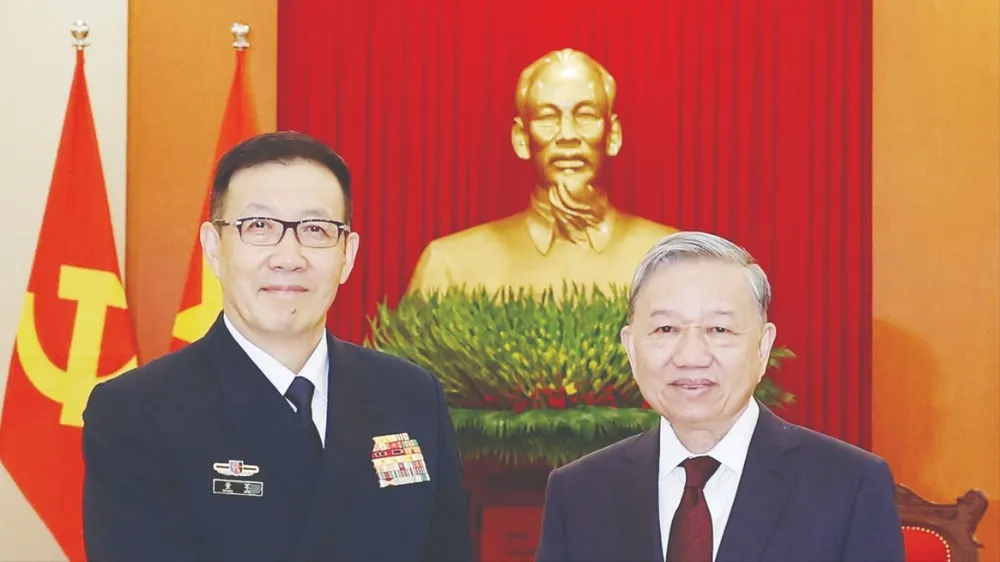 Tổng Bí thư Tô Lâm tiếp Bộ trưởng Bộ Quốc phòng Trung Quốc