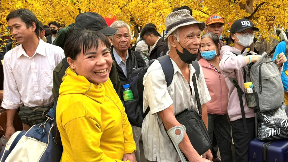 Tấm vé nghĩa tình