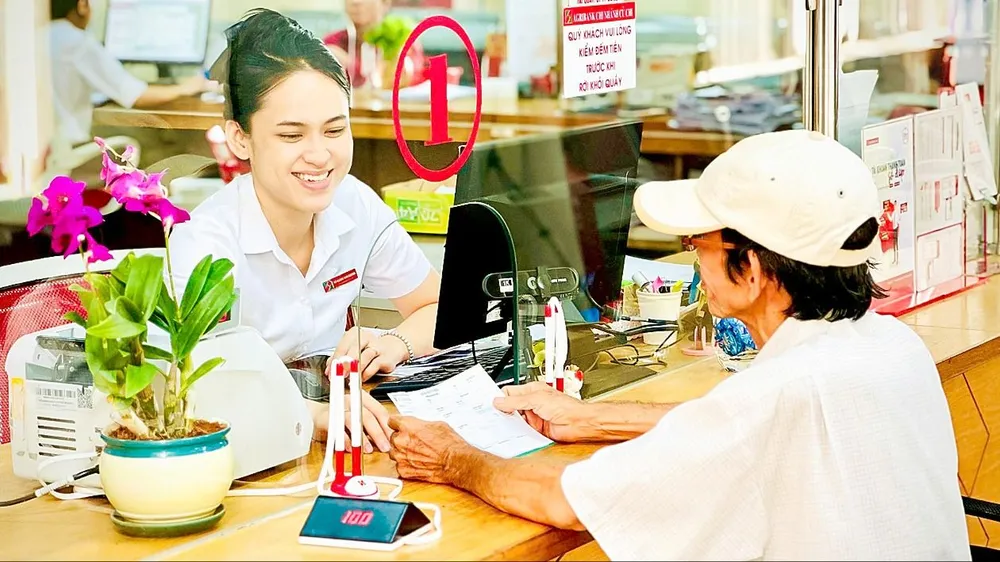 Tín dụng tăng mạnh, tiếp sức cho tăng trưởng