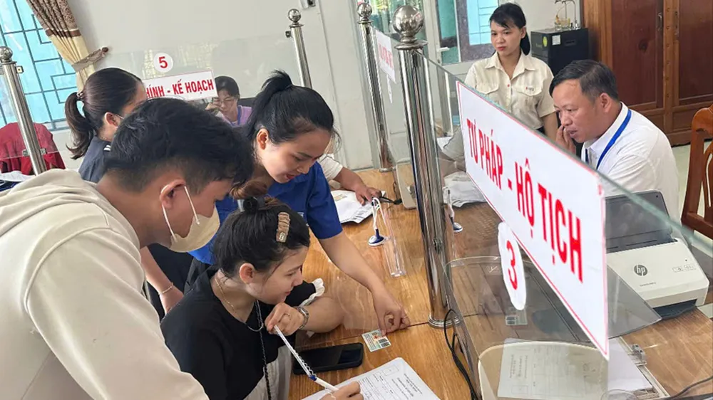 Chính quyền địa phương 2 cấp - Tăng tốc ngay khi khởi động - Bài 2: Nêu gương bằng hành động