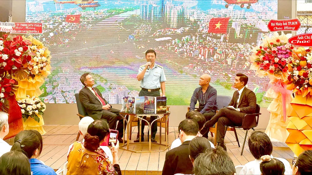 Đường sách TPHCM: Chờ cơ chế riêng cho không gian văn hóa