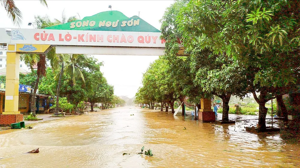 Sau bão, lo ứng phó lũ quét và sạt lở