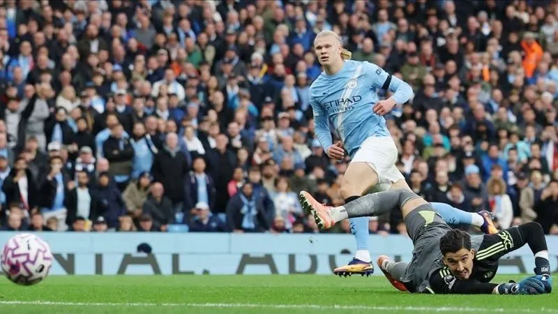 Bóng đá Anh chiếm ưu thế ở Champions League