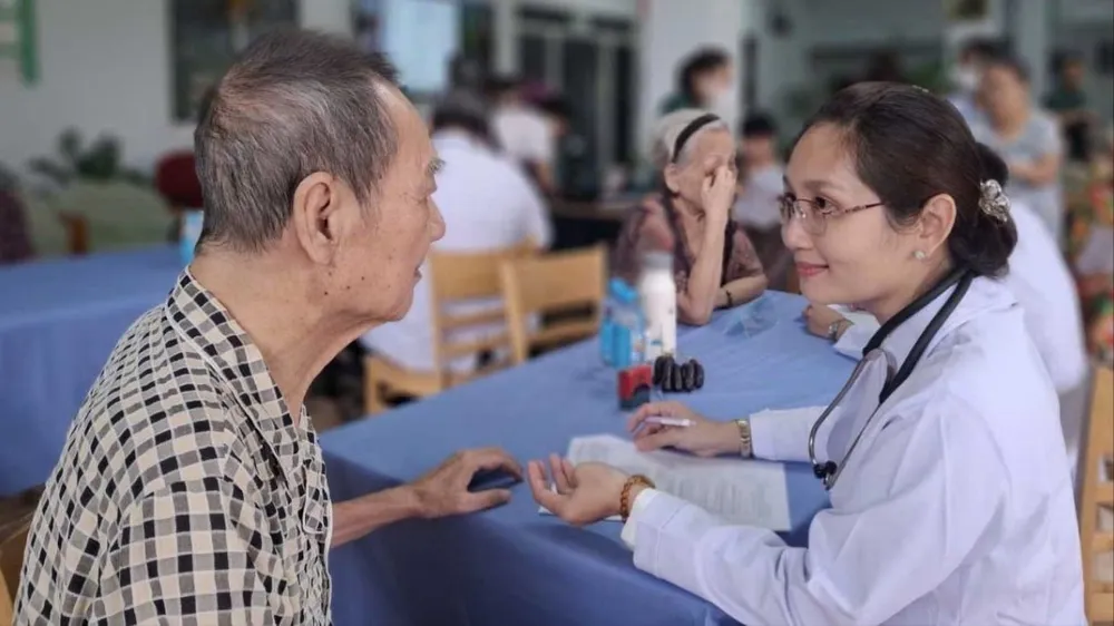 Sáp nhập, nâng cấp cơ sở y tế: Giảm manh mún, tăng hiệu quả phục vụ