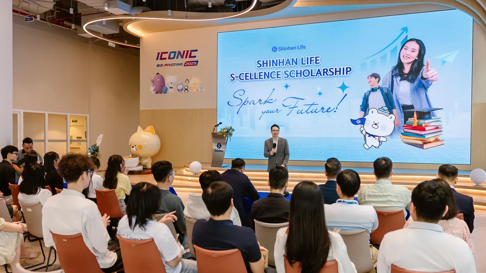 Lễ tổng kết chương trình học bổng Shinhan Life S-cellence đợt 2: ươm mầm tài năng trẻ, mở lối tương lai