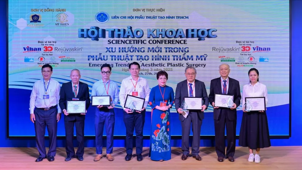 Đột phá công nghệ số và chiến lược quản lý biến chứng trong phẫu thuật tạo hình