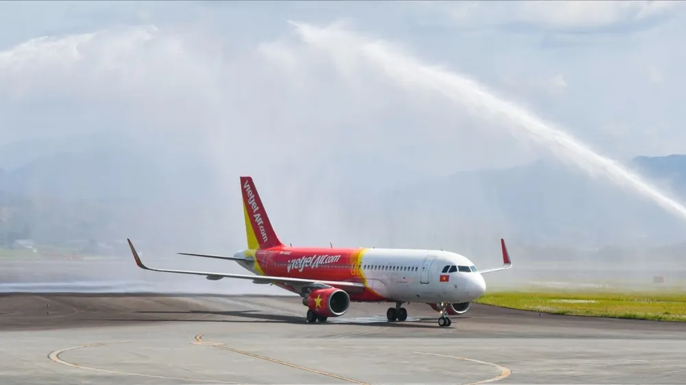 Vietjet chào đón chuyến bay đầu tiên tới Shizuoka, tung ưu đãi 11 triệu vé bay và tặng 20kg hành lý ký gửi