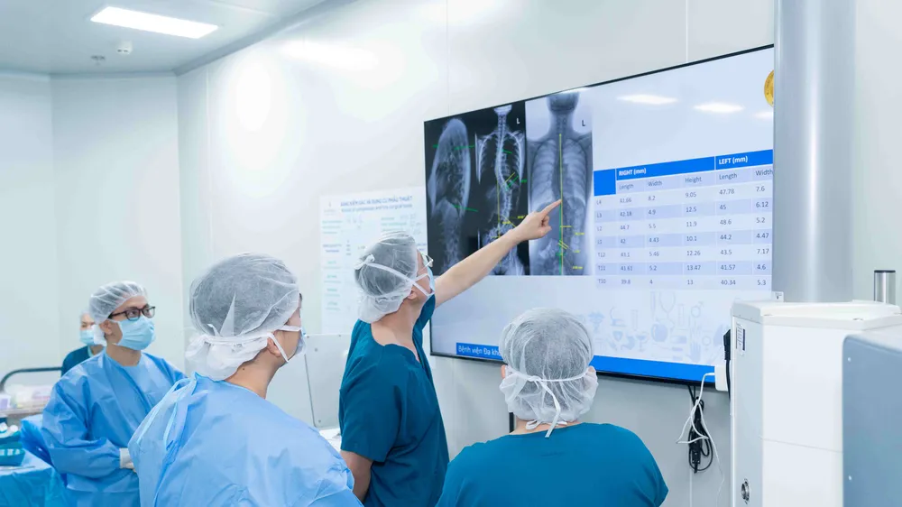 Tương lai của ngoại khoa khi robot phẫu thuật hiện diện nhiều trong phòng mổ