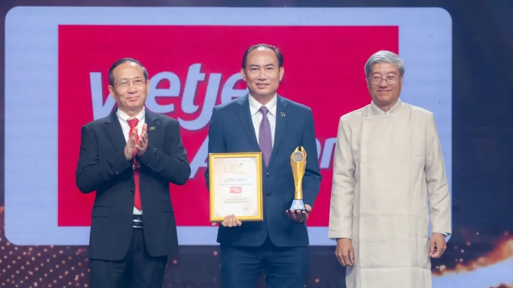 Vietjet được vinh danh “Dấu ấn Thương hiệu Việt hướng tới tăng trưởng xanh”