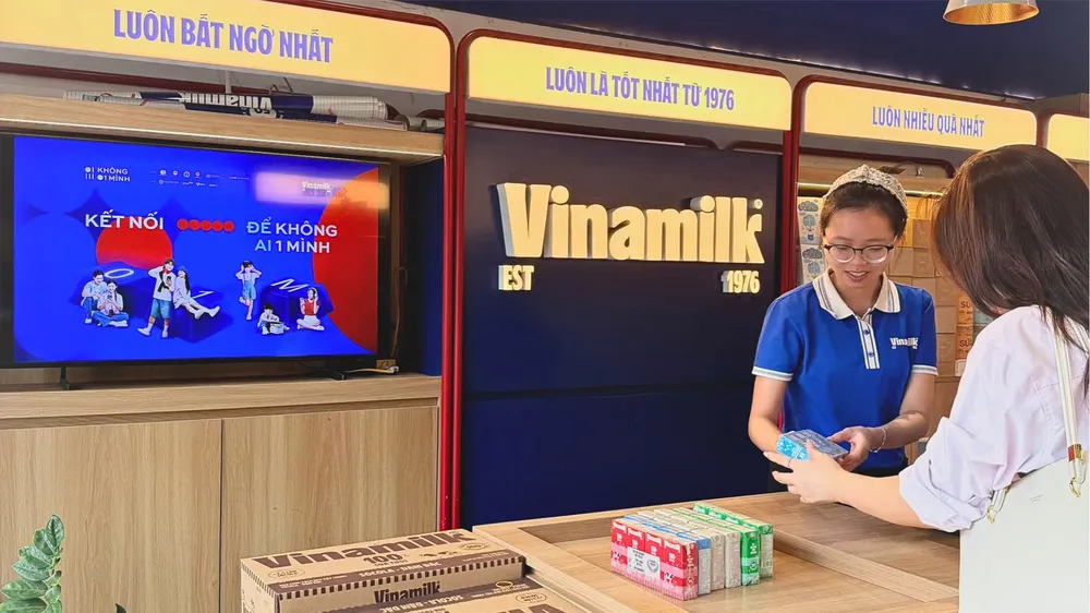 Vinamilk chung tay xây dựng “Sức đề kháng số” cho thế hệ tương lai