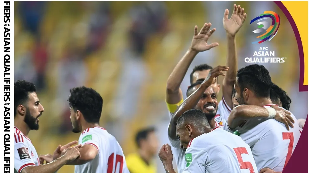 UAE đánh bại Thái Lan 3-1 để tiếp tục bám đuổi Việt Nam. Ảnh: AFC