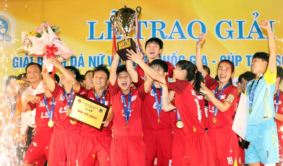 Đội nữ TPHCM đang là ĐKVĐ Quốc gia