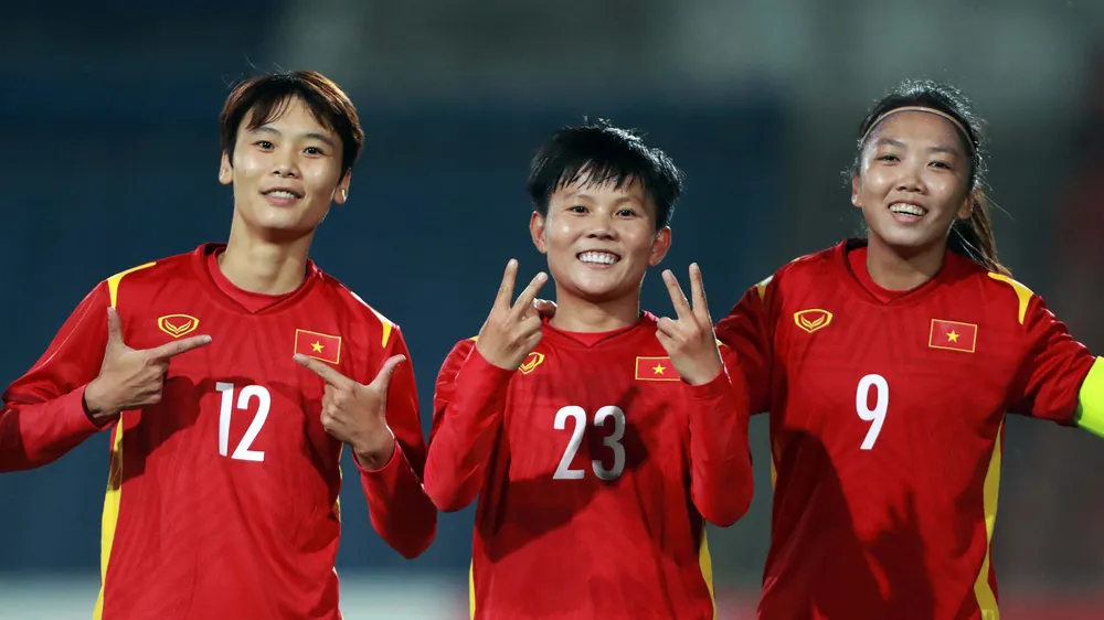 Đội tuyển nữ Việt Nam xuất sắc giành vé tham dự vòng chung kết Asian Cup 2022. Ảnh: NHẬT ĐOÀN