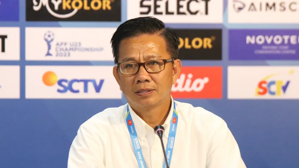 HLV Hoàng Anh Tuấn không hài lòng về màn trình diễn của U23 Việt Nam trước U23 Philippines. 