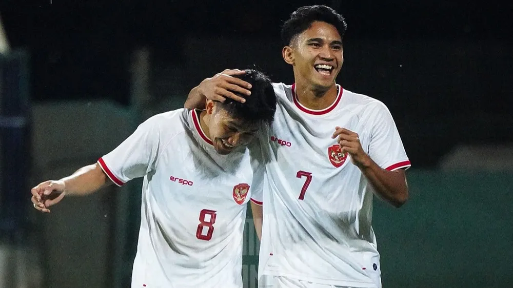 Ban huấn luyện của U23 Indonesia thất vọng khi thông tin trận giao hữu kín với U23 UAE đã bị lộ ra ngoài. ẢNH: PSSI 
