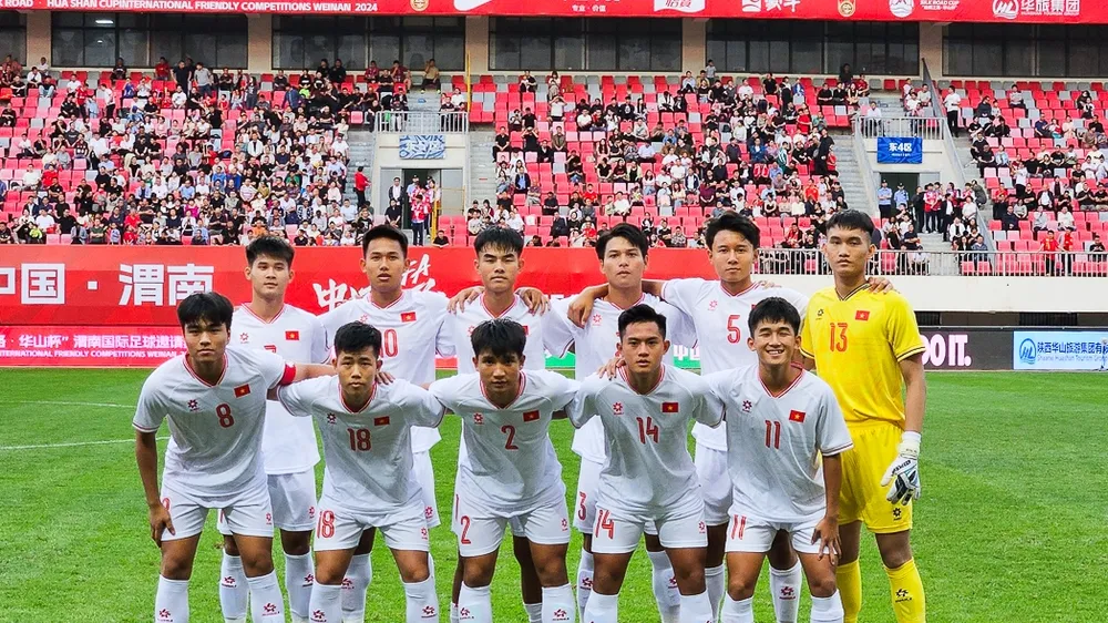 U19 Việt Nam nhận thất bại đáng tiếc trước U19 Hàn Quốc. 