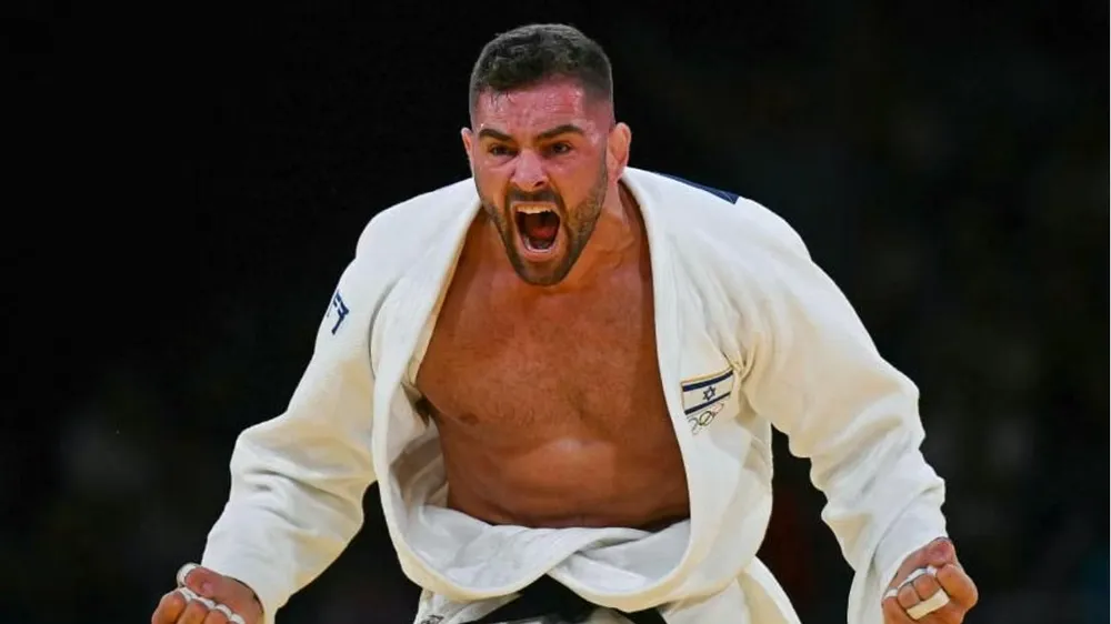 Nam VĐV judo Peter Paltchik của Israel từng bị lãnh đạo thể thao Palestine chỉ trích. 