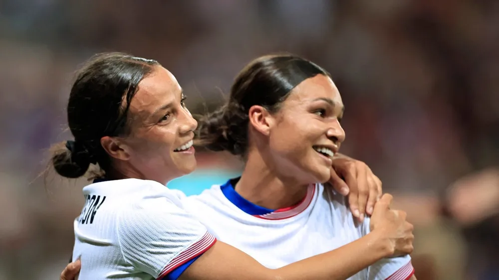 Mỹ trở lại trận chung kết môn bóng đá nữ Olympic sau 12 năm. ẢNH: AFP 