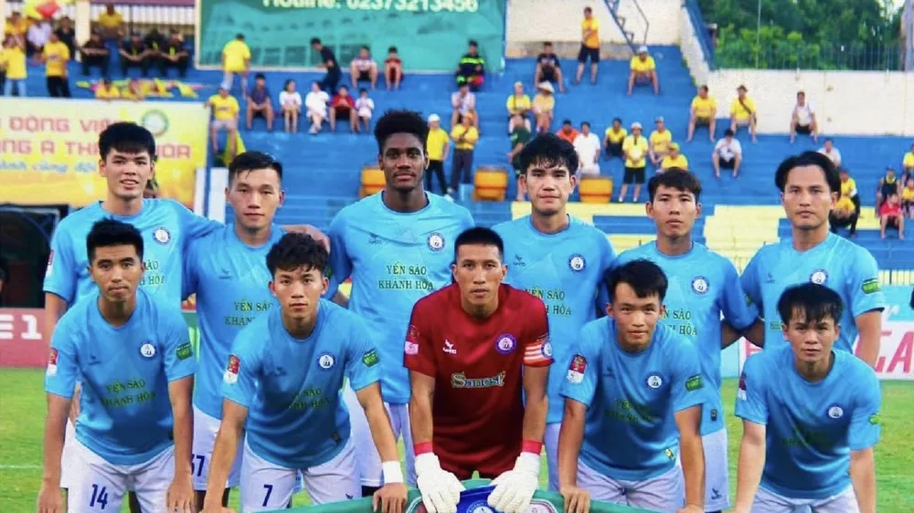Đội bóng Khánh Hòa đã được FIFA gỡ lệnh cấm chuyển nhượng chỉ sau hơn 2 tuần. 