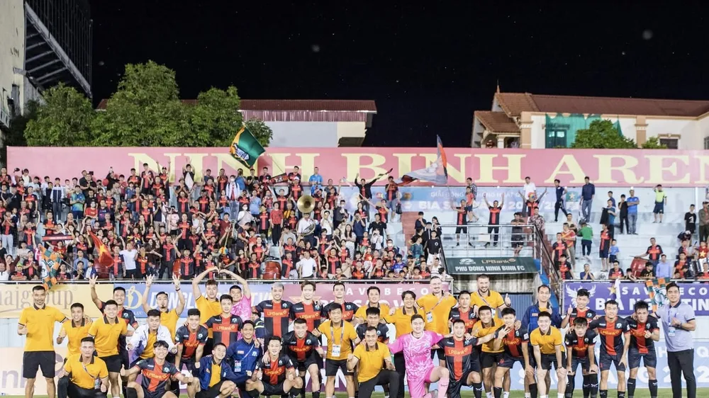 Ninh Bình trở lại V-League sau thời gian dài vắng bóng. ẢNH: MINH ĐỨC
