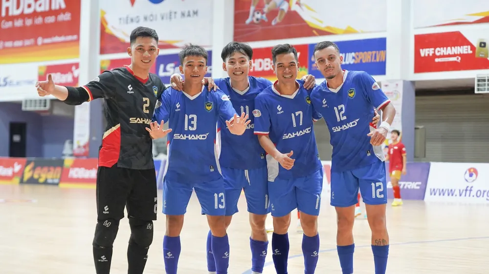 Thái Sơn Bắc ngược dòng ấn tượng tại vòng 11. ẢNH: ANH TRẦN