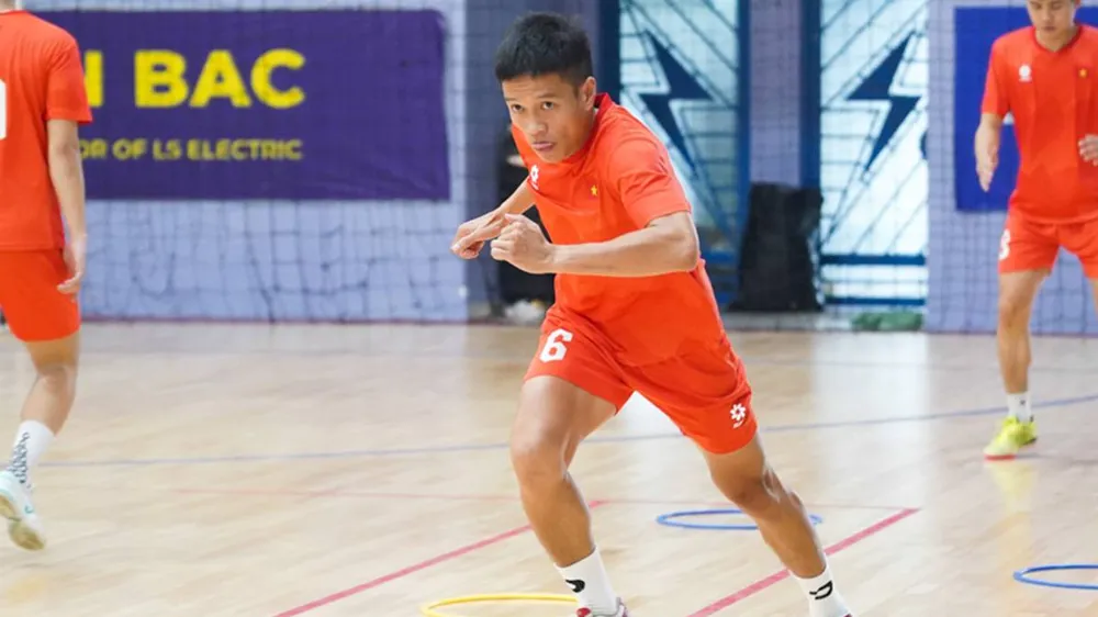 Thủ quân Phạm Đức Hòa quyết tâm cho kỳ SEA Games gần như cuối cùng của anh. ẢNH: ANH TRẦN