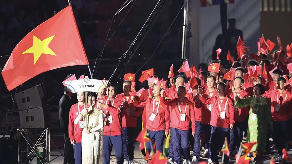 Đoàn Thể thao Việt Nam dự lễ khai mạc SEA Games 33. ẢNH: DŨNG PHƯƠNG 