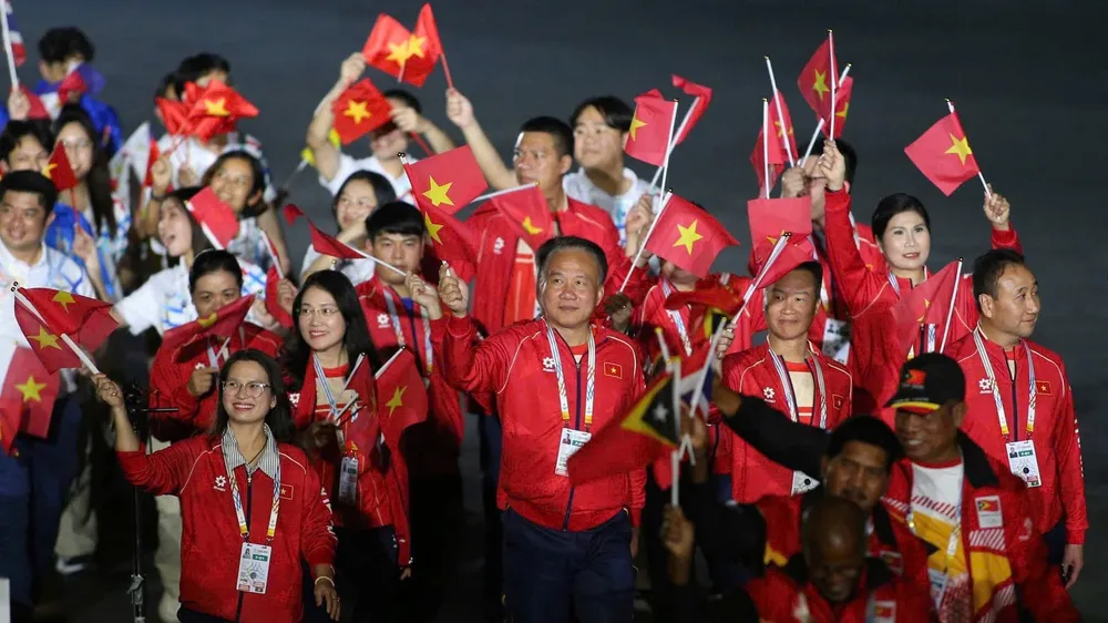 Đoàn Thể thao Việt Nam dự lễ bế mạc SEA Games 33. ẢNH: DŨNG PHƯƠNG 