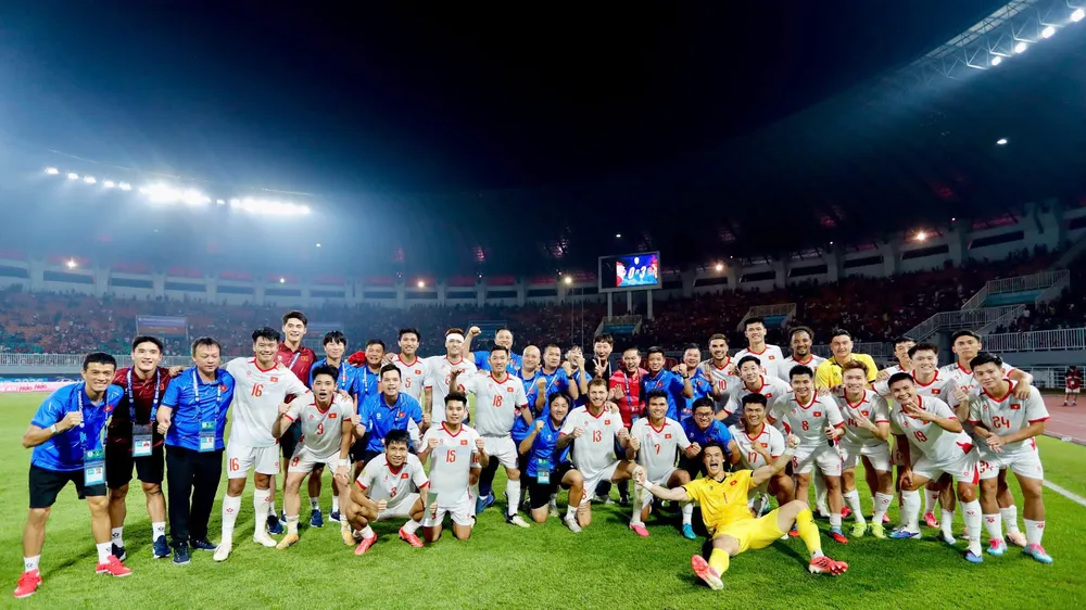 Đội tuyển Việt Nam đang đứng trước cơ hội vào bán kết ASEAN Cup 2026 với ngôi đầu bảng A. ẢNH: NHẬT ĐOÀN