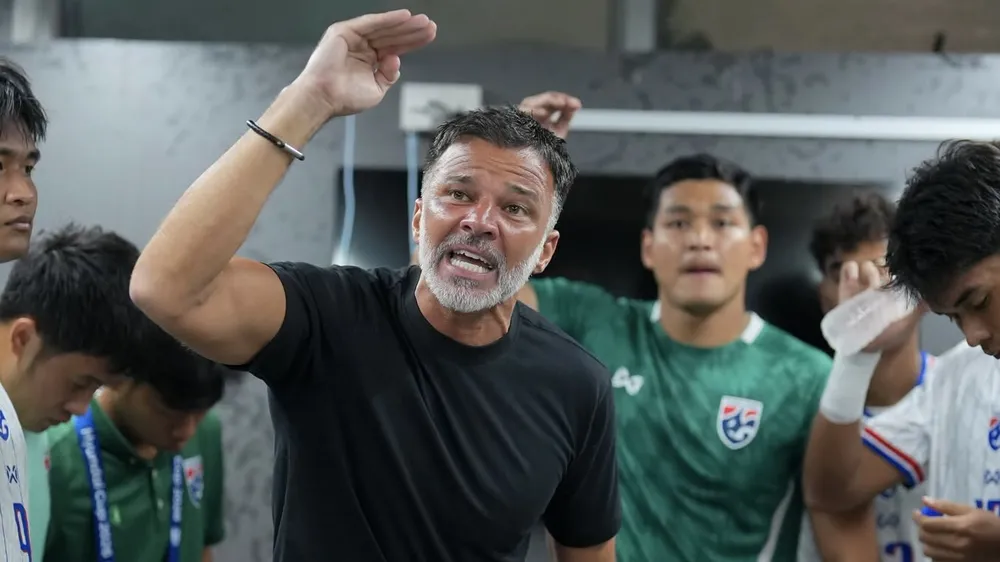 HLV Anthony Hudson của đội tuyển Thái Lan. ẢNH: FAT