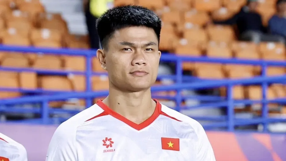Đội tuyển Việt Nam chia buồn cùng gia đình tiền đạo Phạm Gia Hưng. ẢNH: NHẬT ĐOÀN 
