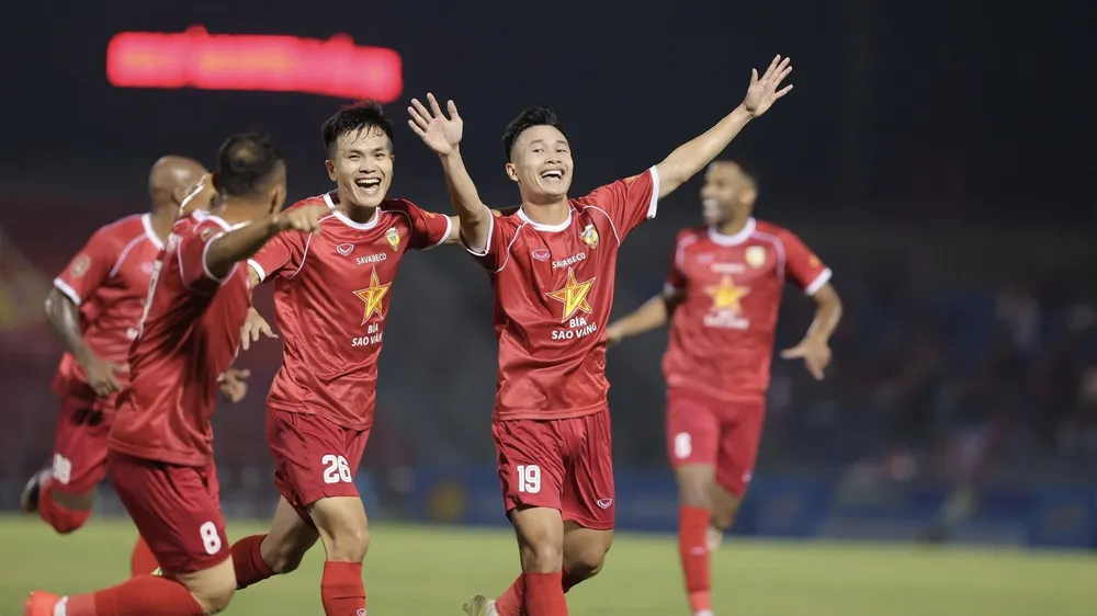 Niềm vui chiến thắng của các cầu thủ Hà Tĩnh. ẢNH: HLHT FC