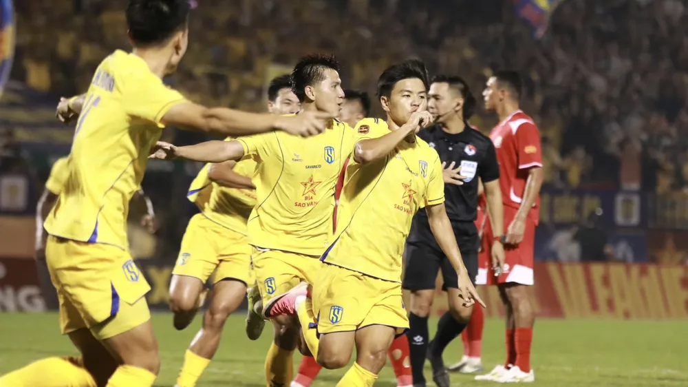 SLNA được dự báo có trận đấu khó khăn khi tiếp đón đương kim vô địch CAHN. ẢNH: VPF
