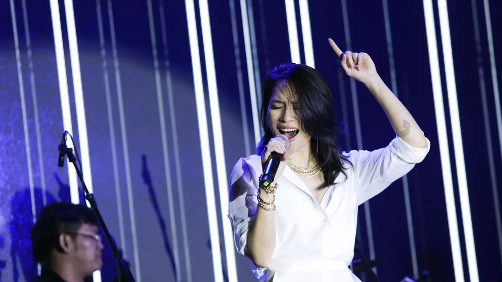 5.000 album của Mỹ Tâm được bán “sạch” chỉ trong vòng 1 giờ phát hành