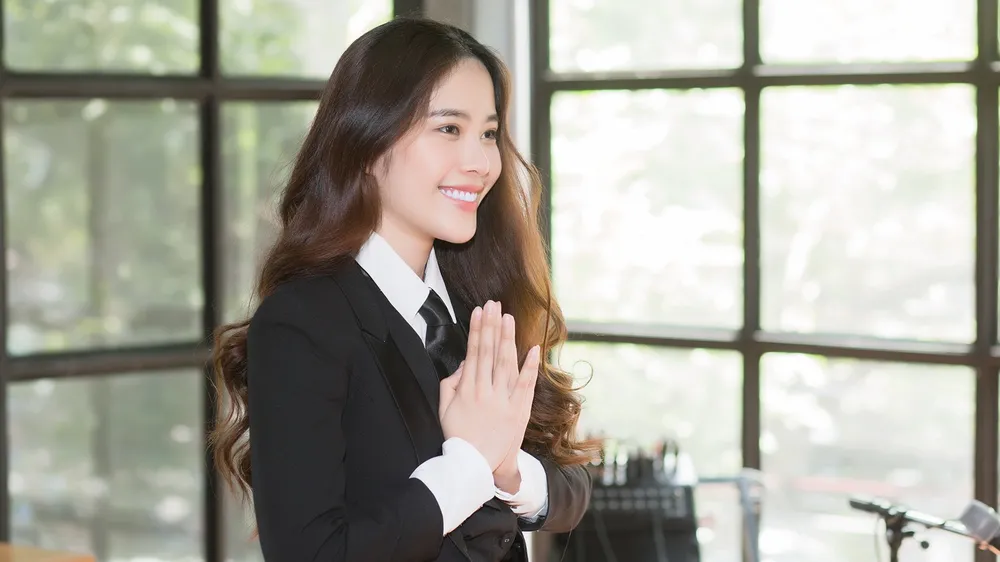 Nam Em “chơi lớn” khi ra mắt MV tại Thái Lan
