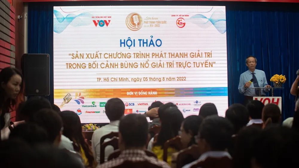 Thách thức trong sản xuất chương trình phát thanh giải trí trên nền tảng số