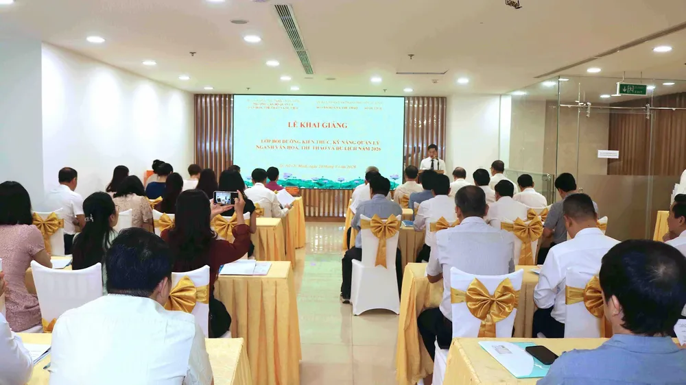 Trường Cán bộ quản lý văn hóa, thể thao và du lịch (thuộc Bộ VH-TT-DL) tổ chức Lễ khai giảng Lớp Bồi dưỡng kiến thức, kỹ năng quản lý ngành Văn hóa, Thể thao và Du lịch năm 2026. ẢNH: LÊ HOÀNG.