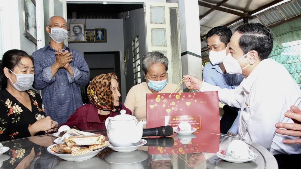 Phó Chủ tịch Thường trực Quốc hội Trần Thanh Mẫn thăm, chúc tết tại Hậu Giang
