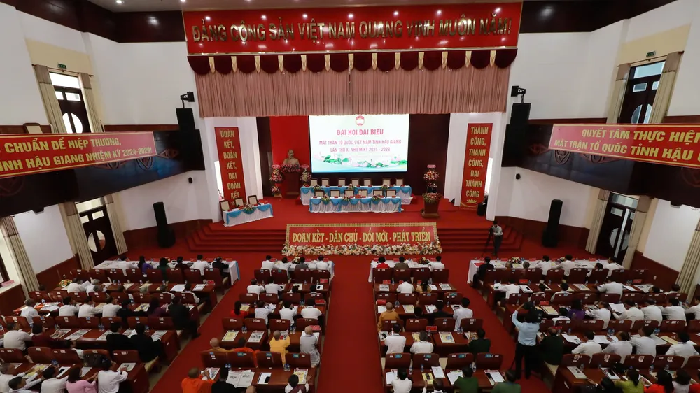 Mặt trận Tổ quốc Việt Nam tỉnh Hậu Giang góp phần quan trọng kéo giảm tỷ lệ hộ nghèo