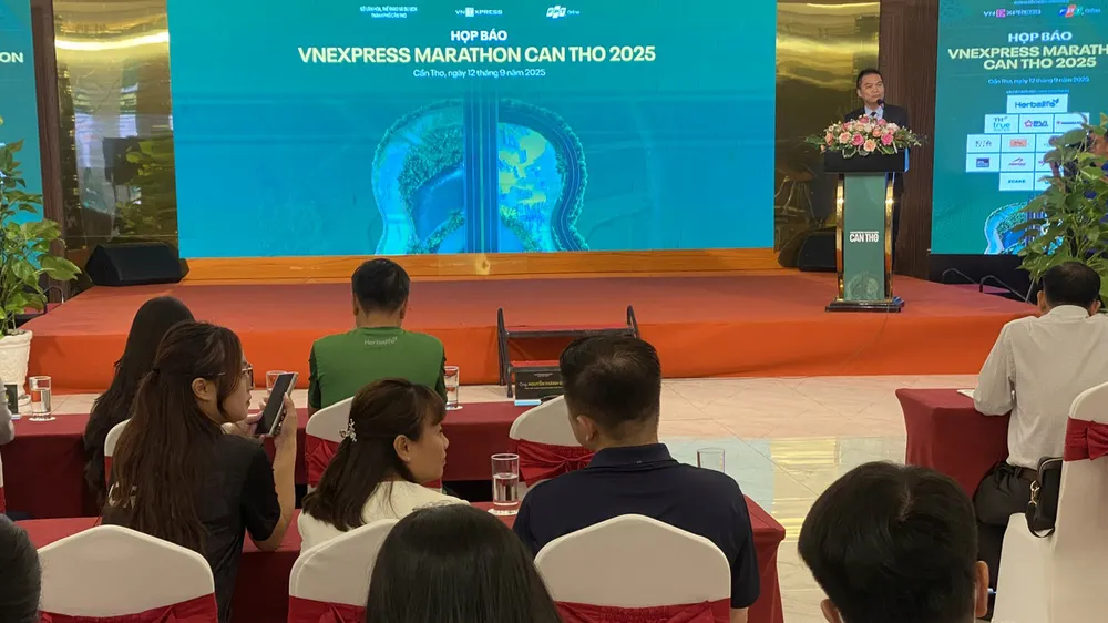 9.000 vận động viên tham gia giải VnExpress Marathon Can Tho 2025