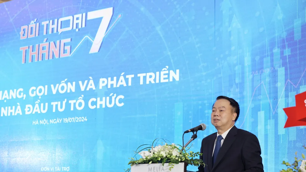 Khối ngoại bán ròng hàng tỷ USD vì thị trường chứng khoán Việt Nam chậm nâng hạng