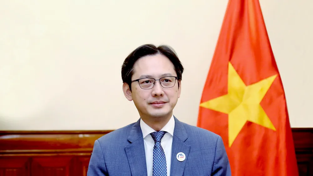Định vị vai trò và định hình tương lai ASEAN