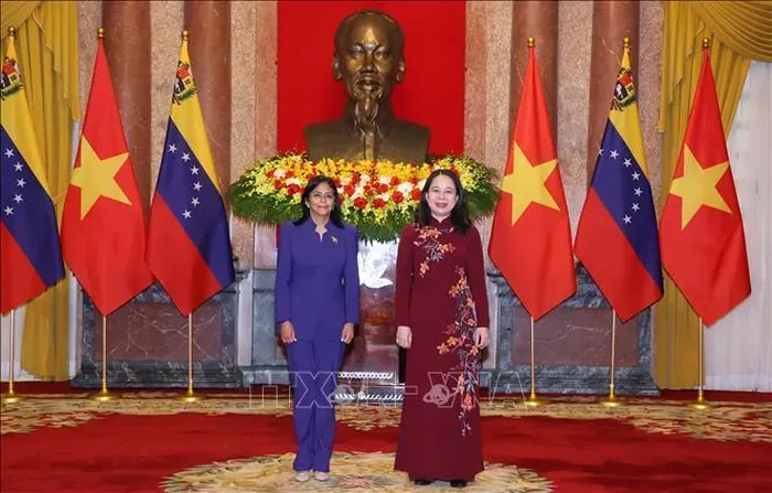 Phó Chủ tịch nước Võ Thị Ánh Xuân hội đàm với Phó Tổng thống Thường trực Bolivar Venezuela