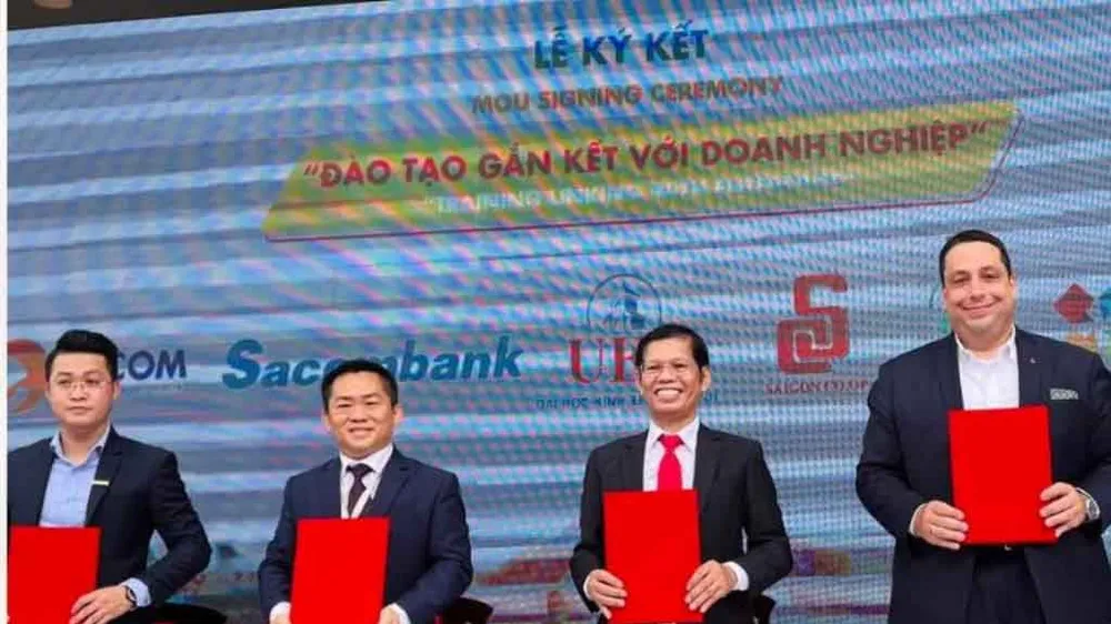 Kênh bán lẻ đa dạng của Saigon Co.op mang lại nhiều cơ hội việc làm cho sinh viên