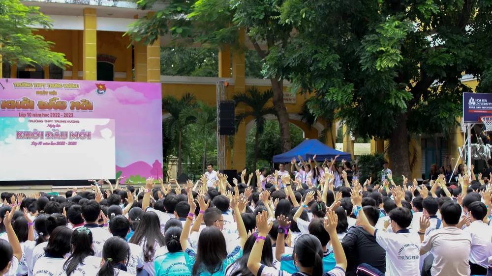 Để có những hoạt động đáp ứng nhu cầu người học, vận động kinh phí với cách làm hợp lý, trách nhiệm sẽ tạo ra sự đồng thuận.