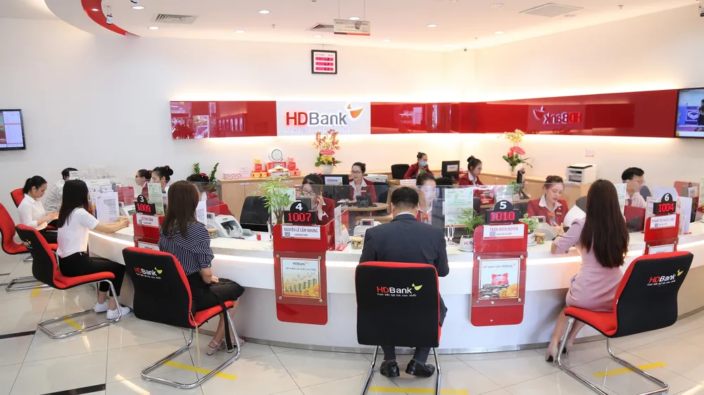Giảm lãi suất cho vay lên đến 3,5%/năm, HDBank hỗ trợ khách hàng tăng tốc cuối năm 